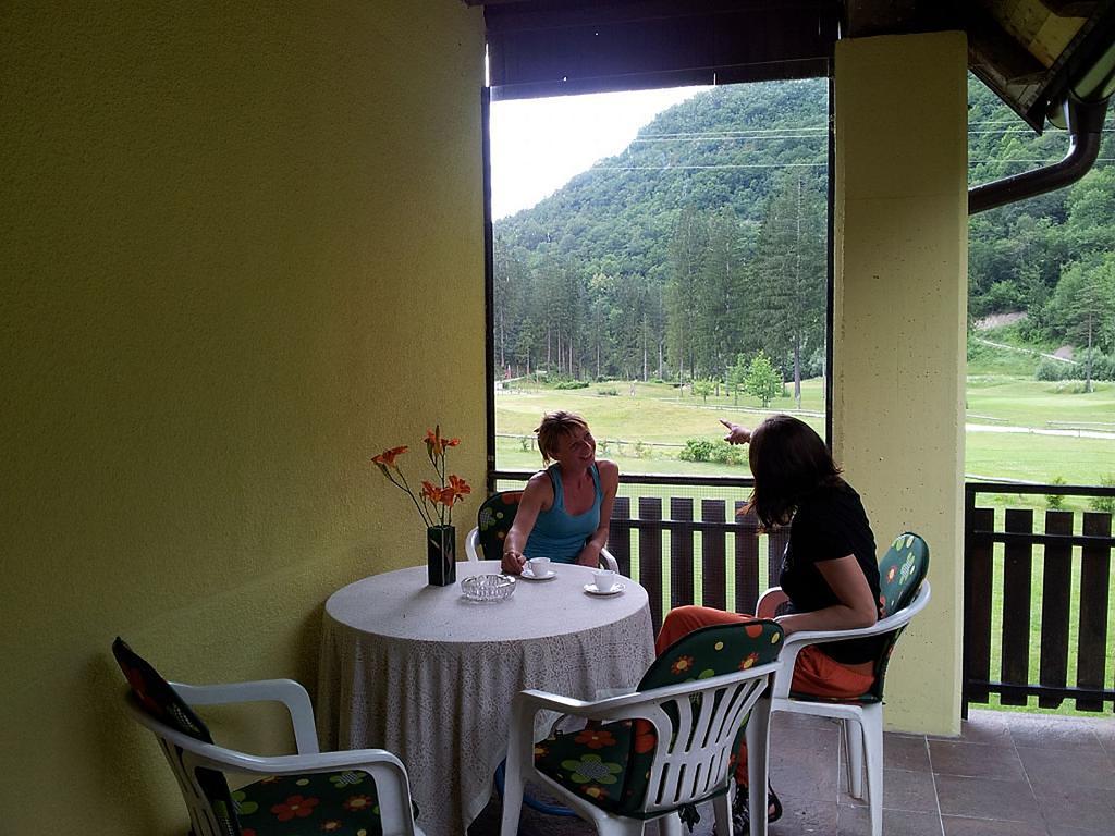 Apartments And Rooms Oasis Of Peace Bovec Exteriör bild